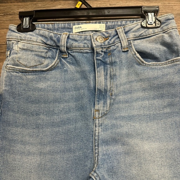 Zara Light Blue Straight Leg Jeans - Picture 3 of 8